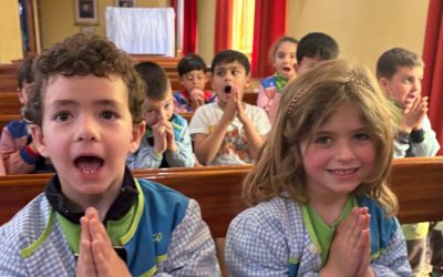 Homenaje del Colegio Sagrado Corazón de Venta de Baños al Papa Francisco